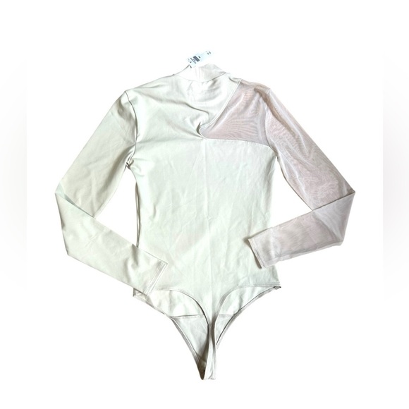 NWT Abercrombie & Fitch Asymmetrical Mesh Mock Neck Long Sleeved Bodysuit small - Picture 7 of 9